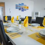 Luka * Makarska