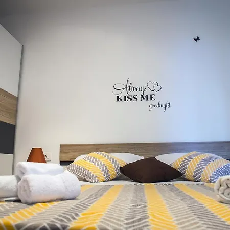 Luka Appartement *