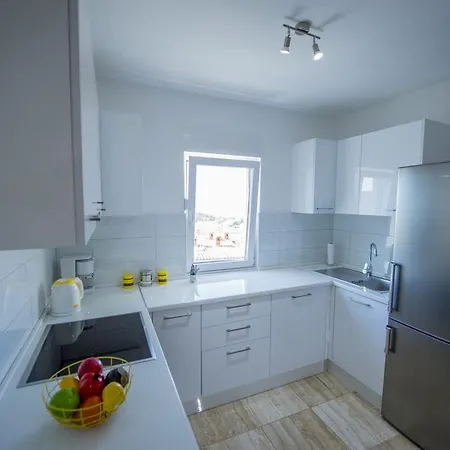 Appartement Luka *