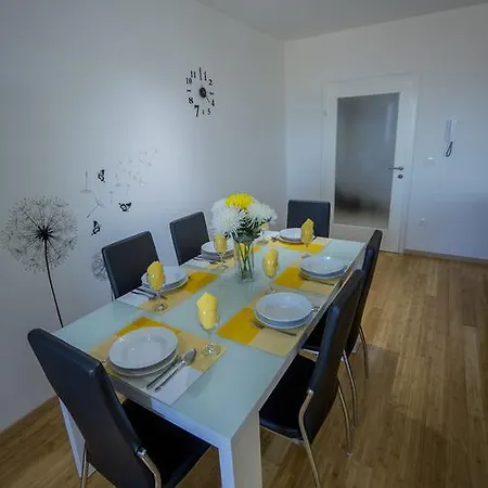 Luka Appartement Makarska