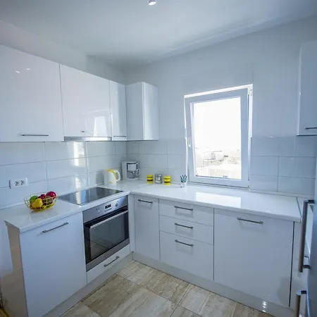 Appartement Luka *